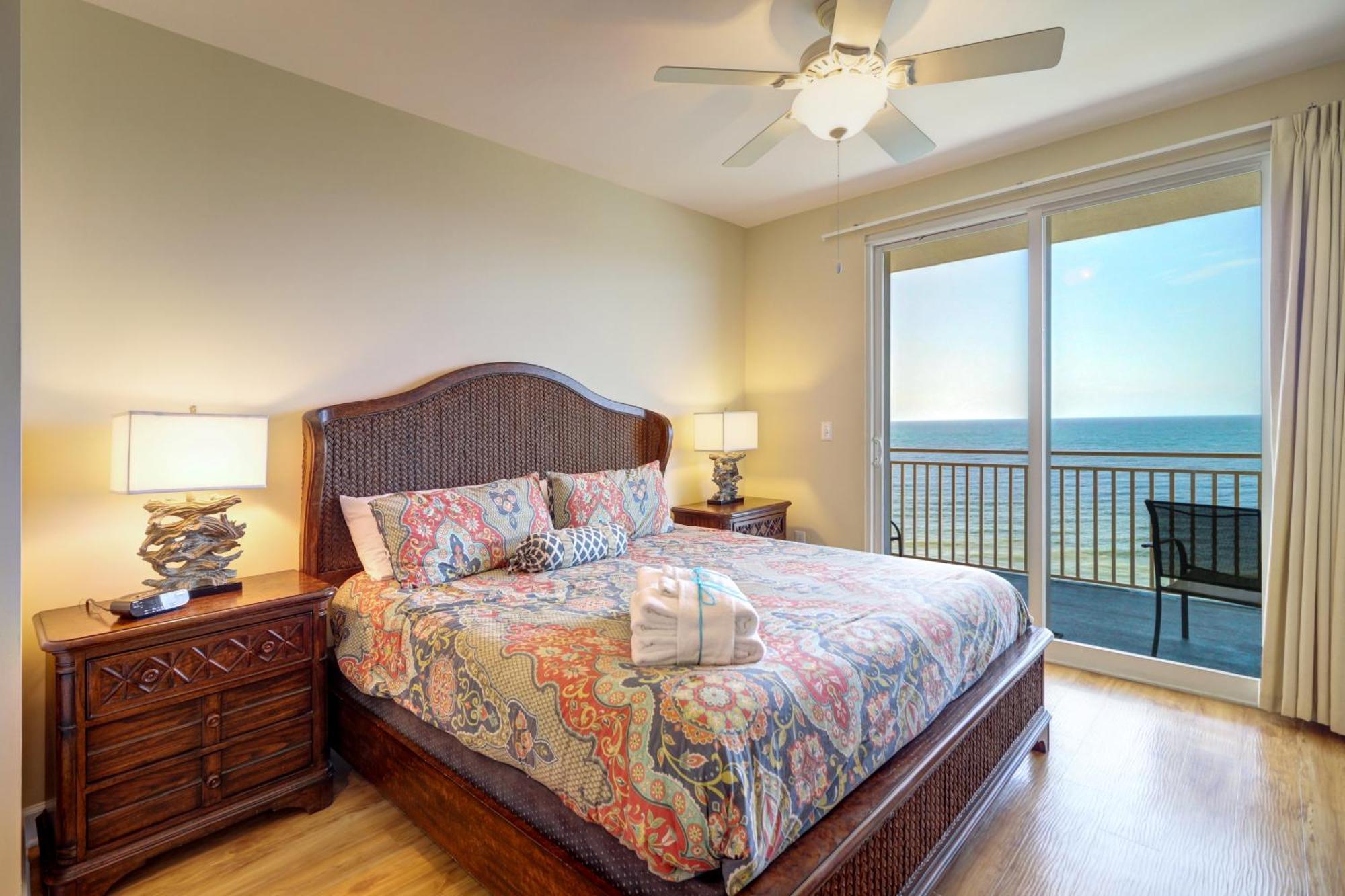 Gulf Front! 2 Bedroom 2 Ba! 11th Floor + Amenities! Holiday home