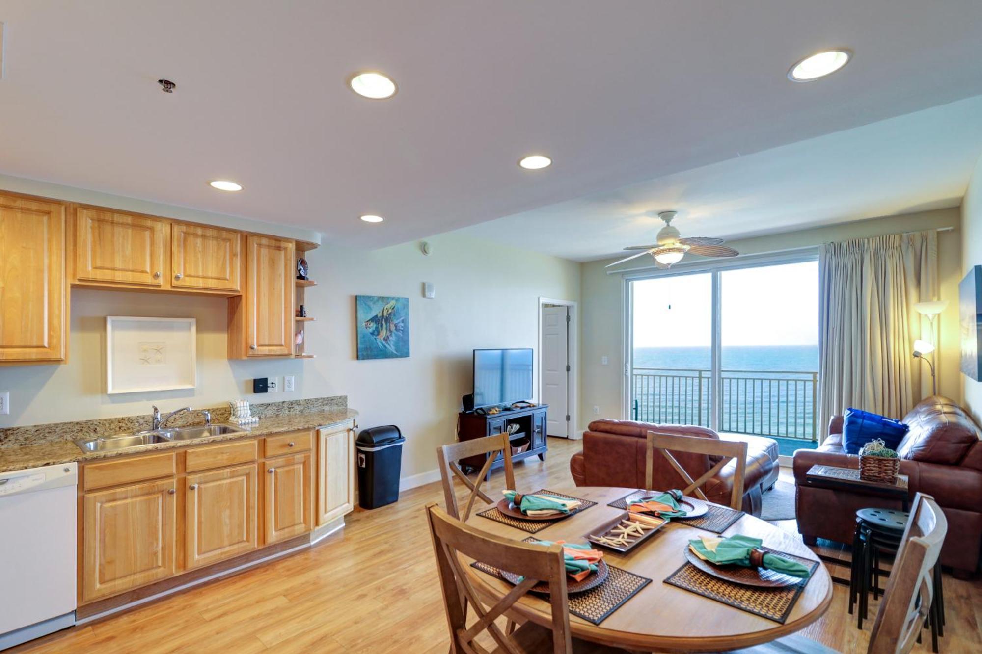 Gulf Front! 2 Bedroom 2 Ba! 11th Floor + Amenities! Panama City Beach