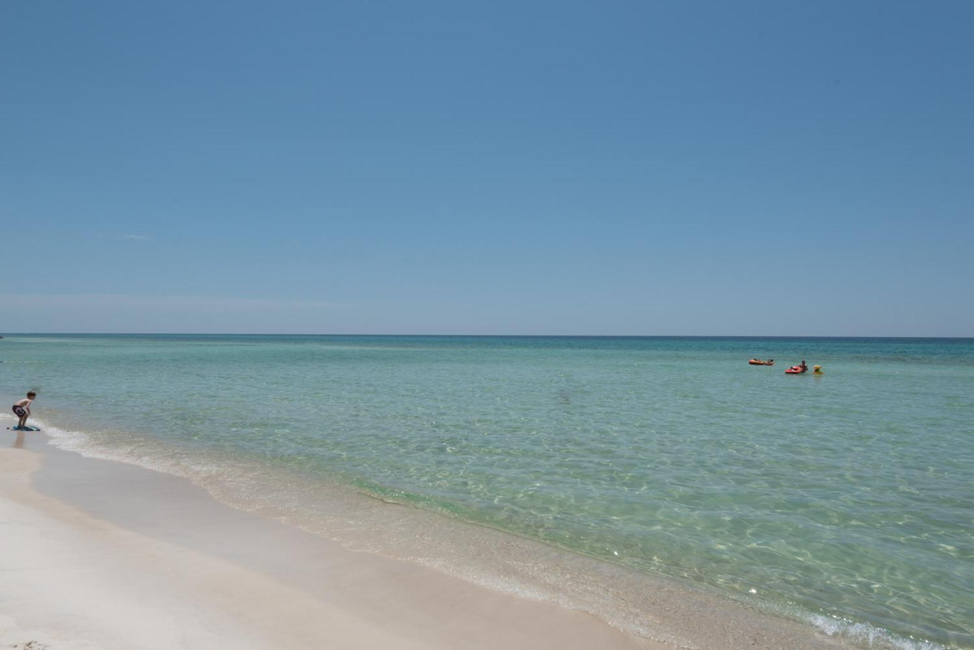 Gulf Front! 2 Bedroom 2 Ba! 11th Floor + Amenities! *
